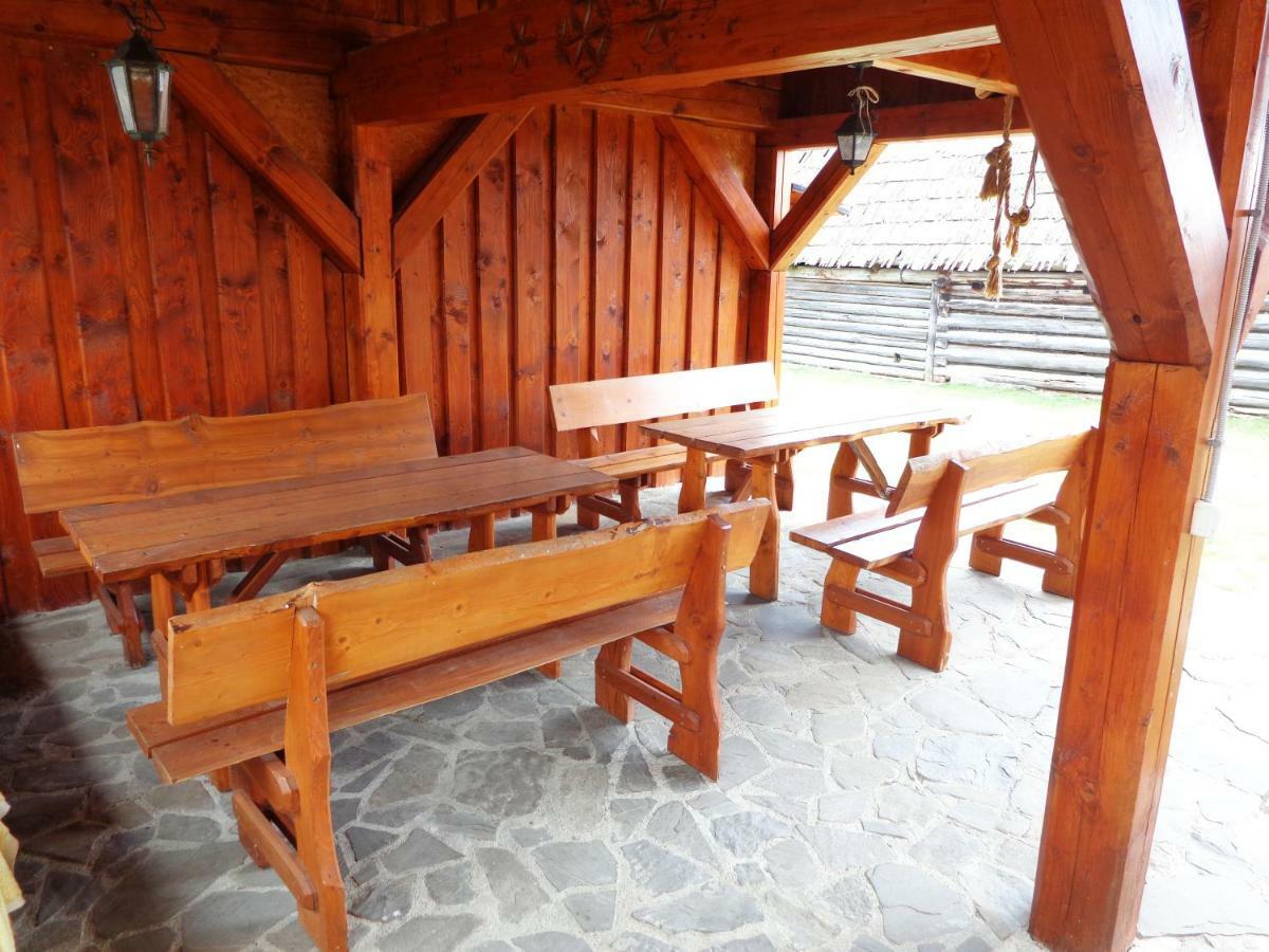 Villa Drevenica Deni Osturna Exterior foto