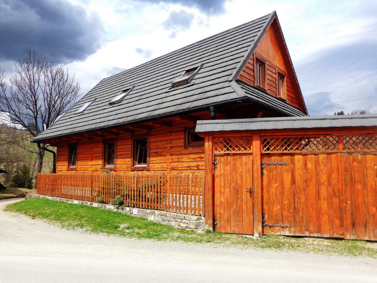 Villa Drevenica Deni Osturna Exterior foto