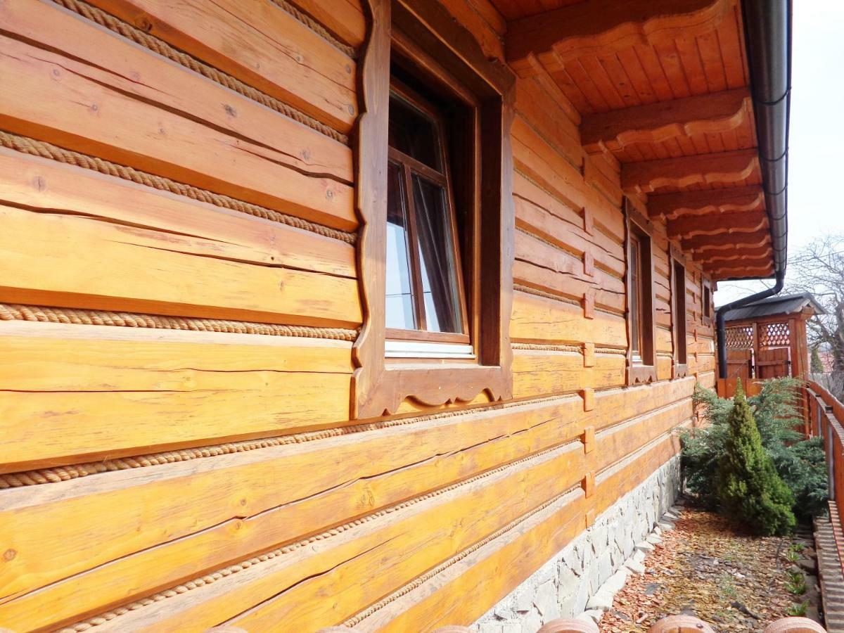 Villa Drevenica Deni Osturna Exterior foto